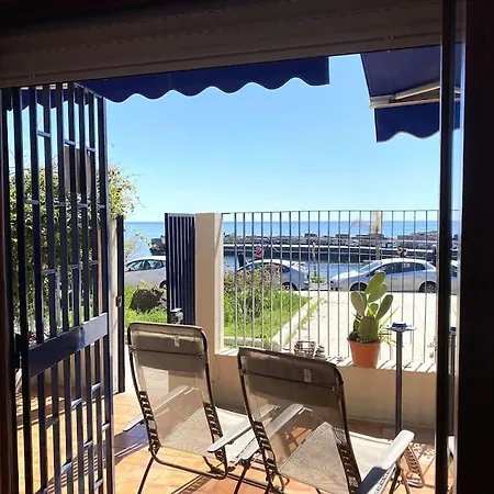 In Riva Al Mare Holiday home Aci Castello
